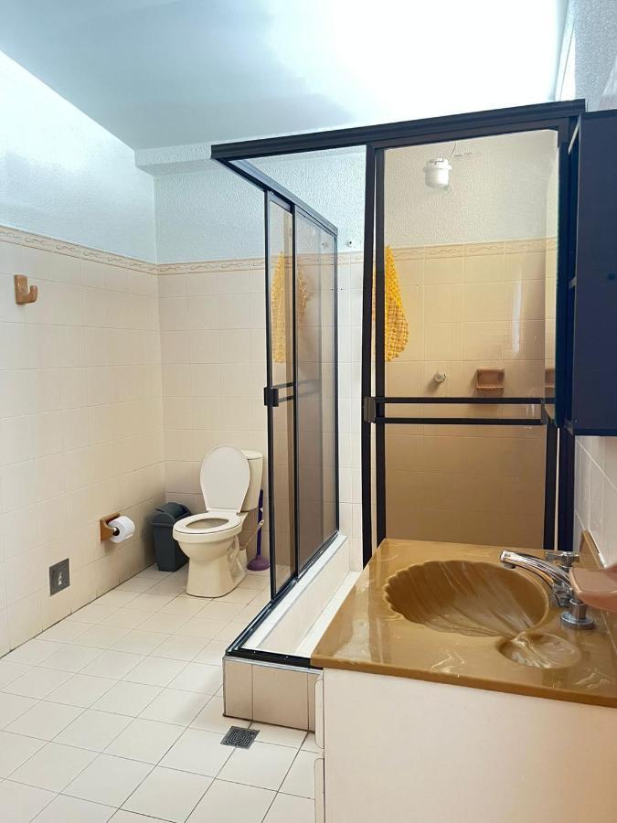 Agradable Casa Vacacional Cerca Al Centro De *