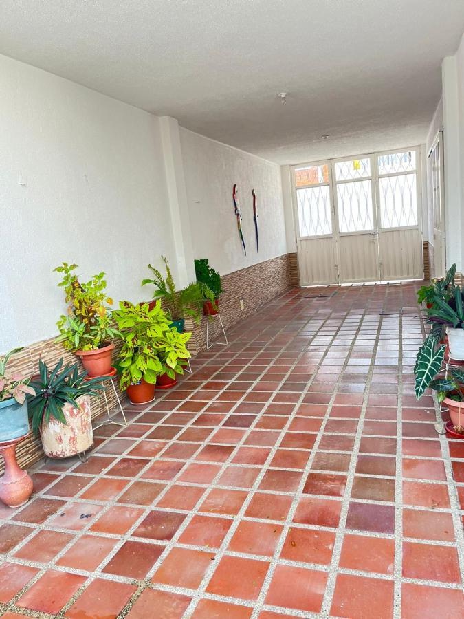 Agradable Casa Vacacional Cerca Al Centro De Сasa de vacaciones *